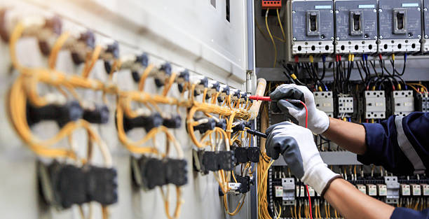Professional Electrician technician working in South San Francisco, CA